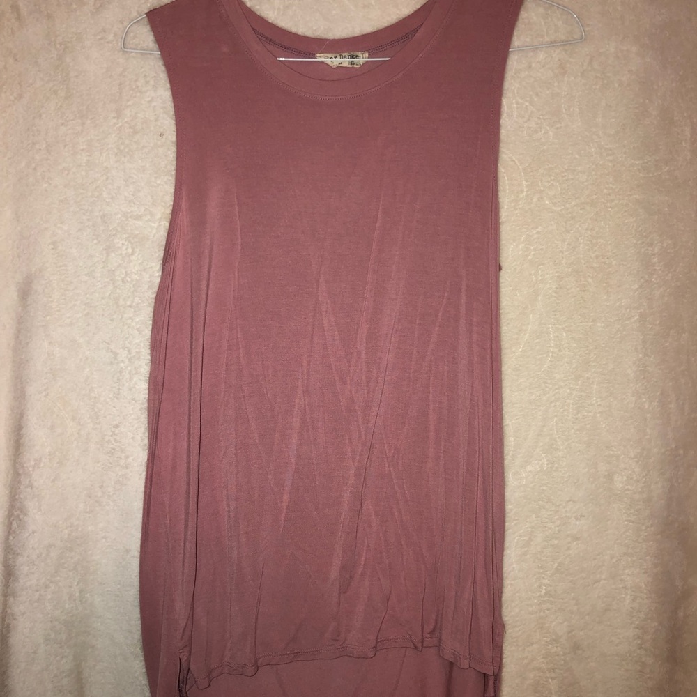 Pink tank
